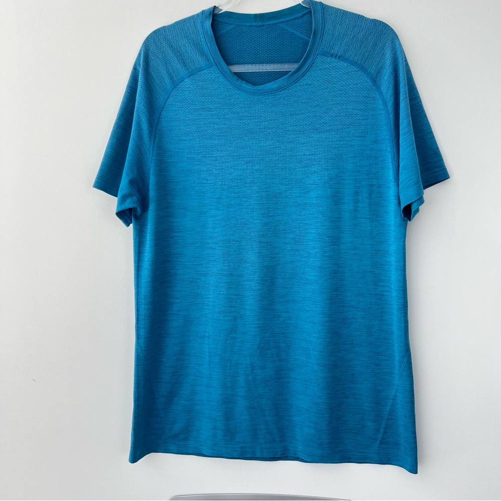 Lululemon men short sleeve metal vent t shirt